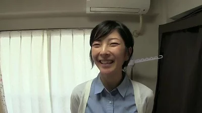 スレンダー体型の四十路熟女ナンパ！自宅訪問白濁汁を注入