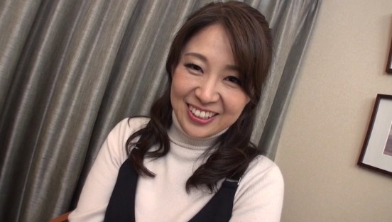 ハメドリネットワーク熟女MAX #02【1.清楚系ドM美人妻43歳】【2.スレンダー知的美人妻インテリ税理士50歳】【3.義理弟の肉棒に種付けされるパイパン人妻41歳】【4.爆乳美熟女 大手会社役員51歳】